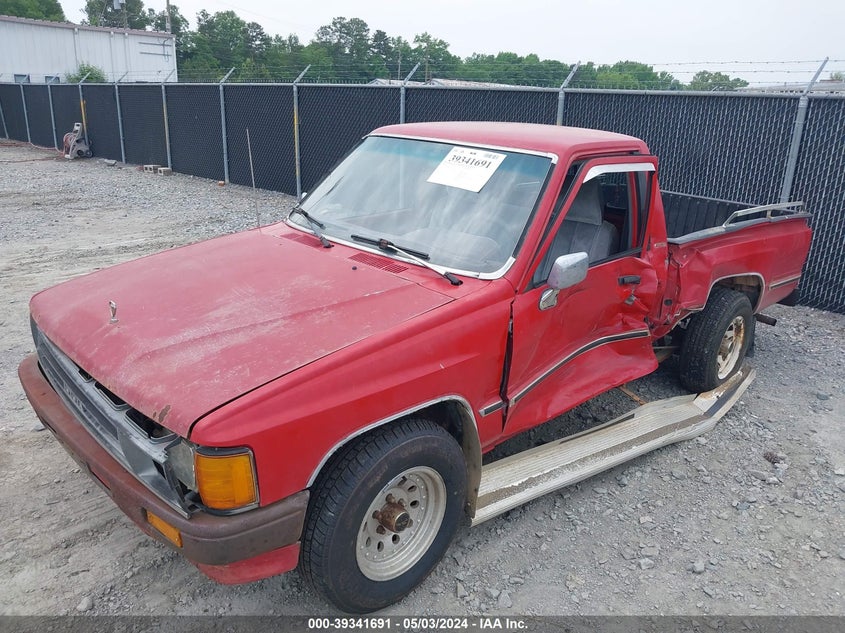 1988 Toyota Pickup 1/2 Ton Rn50 VIN: JT4RN50RXJ5136516 Lot: 39341691