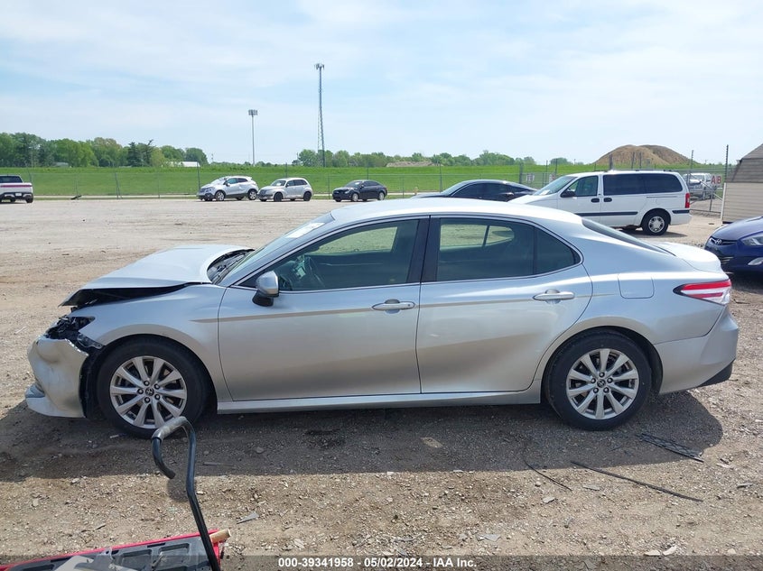 2018 TOYOTA CAMRY LE - JTNB11HK9J3024293
