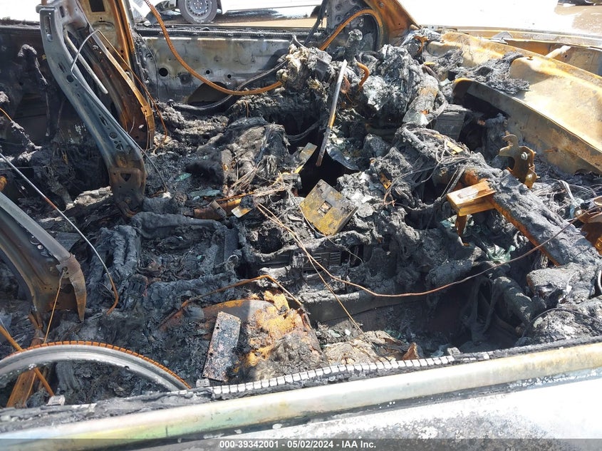 2016 CHEVROLET SILVERADO 1500 2LT - 3GCUKREC6GG249119