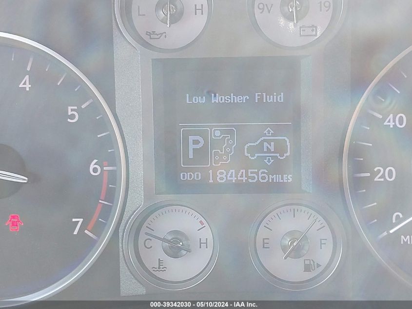 2011 Lexus Lx 570 VIN: JTJHY7AX0B4057551 Lot: 39342030