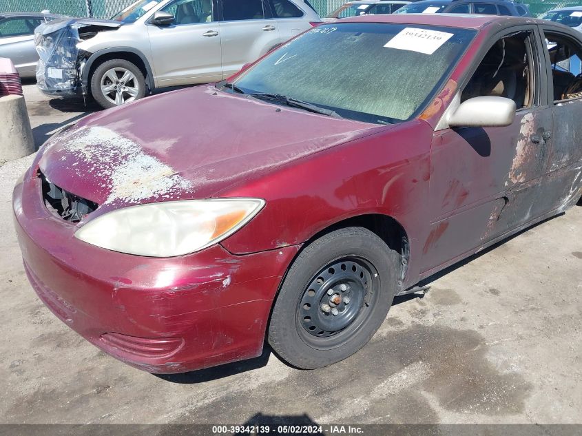 2002 Toyota Camry Le VIN: 4T1BE32K32U022561 Lot: 39342139