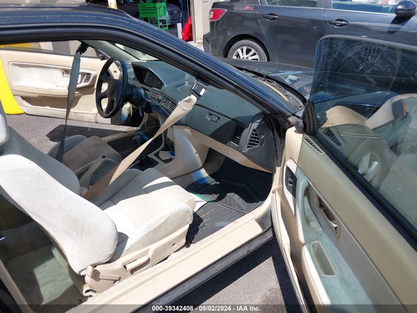 1993 Acura Integra Ls VIN: JH4DA9351PS027747 Lot: 39342408