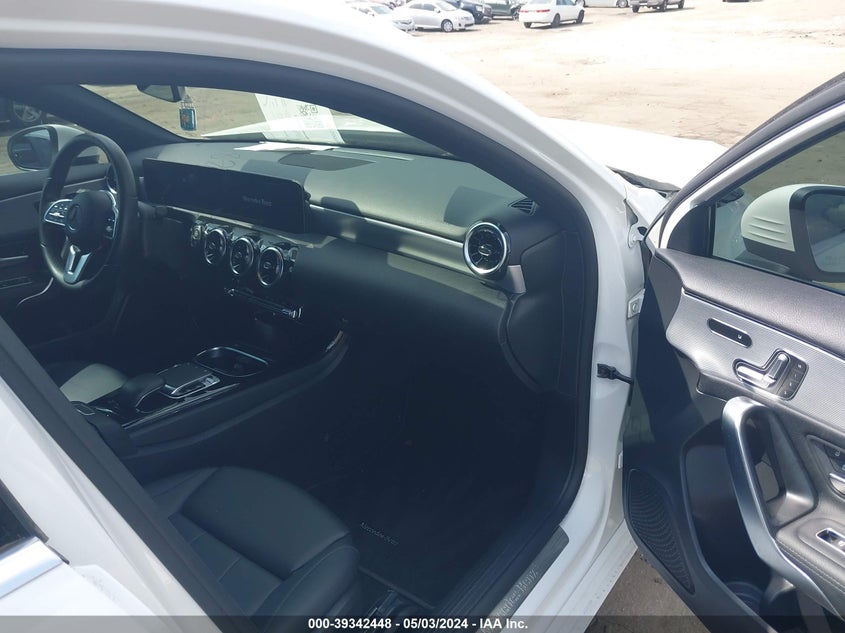 2020 Mercedes-Benz A 220 4Matic VIN: W1K3G4FB6LJ218246 Lot: 39342448