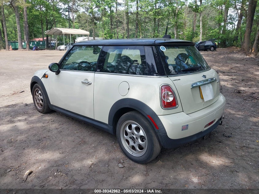 2013 Mini Hardtop Cooper VIN: WMWSU3C56DT678825 Lot: 39342962