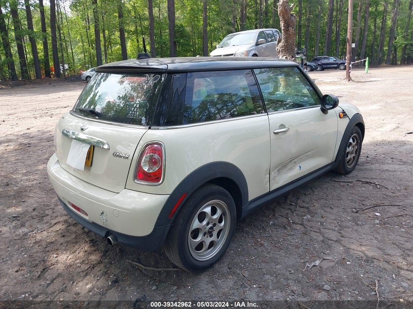 2013 Mini Hardtop Cooper VIN: WMWSU3C56DT678825 Lot: 39342962
