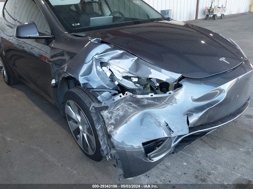 2023 TESLA MODEL Y U   U(VIN: 7SAYGAEE5PF742031