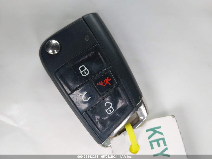 2016 VOLKSWAGEN GOLF SPORTWAGEN TSI SE 4-DOOR - 3VWC17AU7GM518180