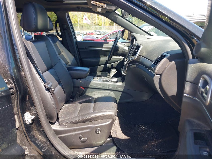 VIN 1C4RJFBG9JC319611 2018 JEEP GRAND CHEROKEE LIMITED 4X4