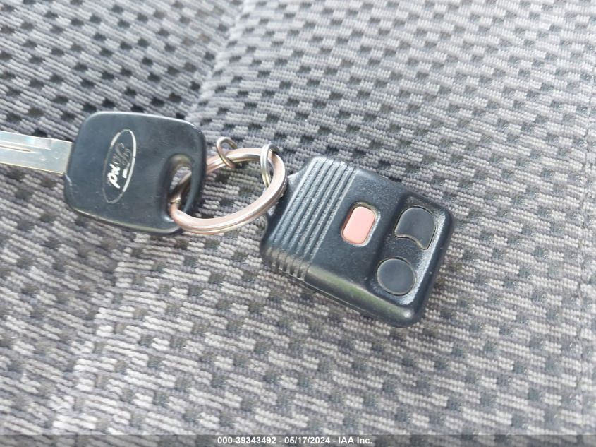 2002 Ford F-150 Lariat/Xlt VIN: 1FTRW08612KD47424 Lot: 39343492