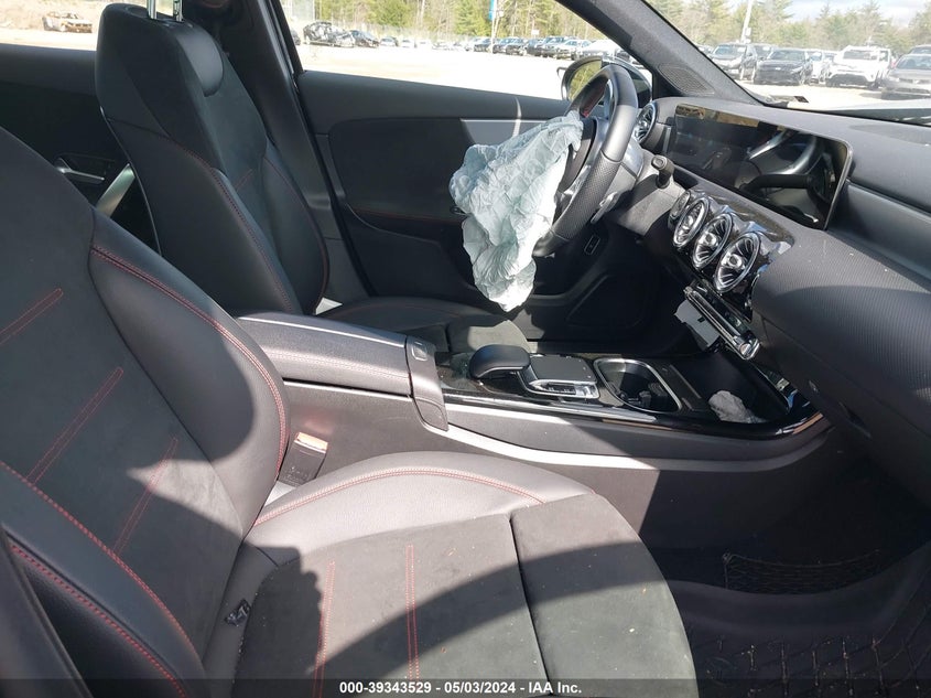 2020 Mercedes-Benz A 220 4Matic VIN: W1K3G4FB3LJ217636 Lot: 39343529