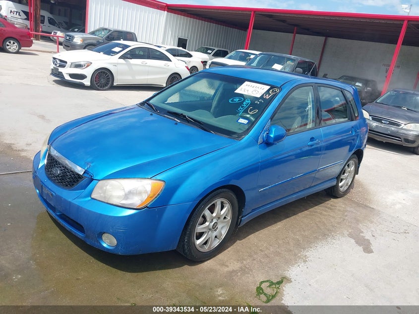 2005 Kia Spectra5 VIN: KNAFE161655135430 Lot: 39343534