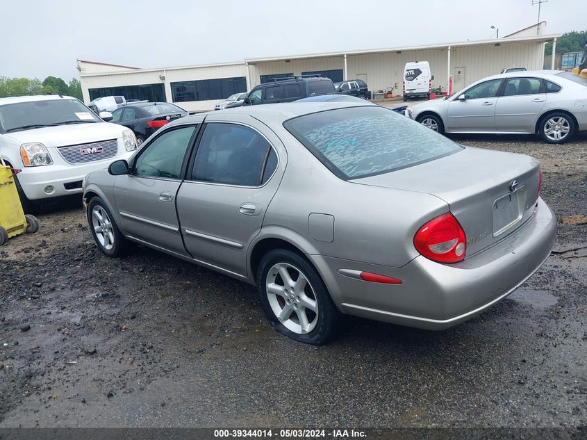 2001 Nissan Maxima Gxe VIN: JN1CA31D71T815117 Lot: 39344014