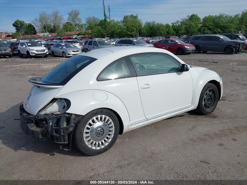 2016 VOLKSWAGEN BEETLE 1.8T SE - 3VWJ17AT0GM600816