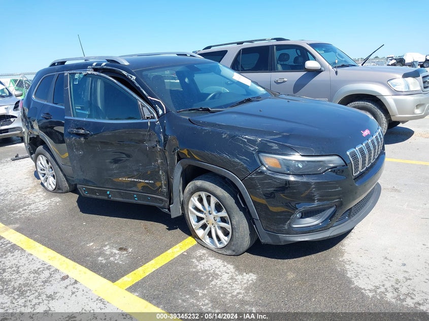 VIN 1C4PJLCB0KD462466 2019 JEEP CHEROKEE LATITUDE