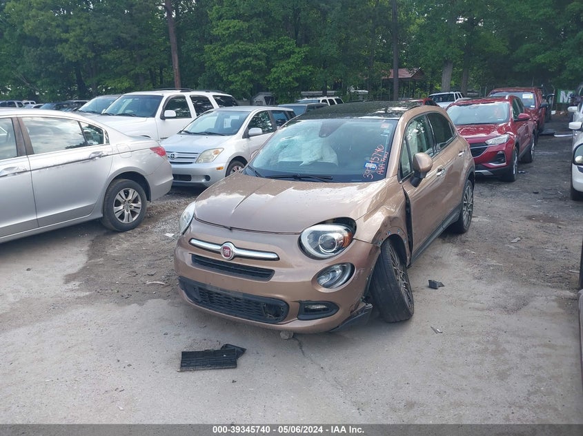 2017 Fiat 500X Lounge Fwd VIN: ZFBCFXDB4HP619142 Lot: 39345740