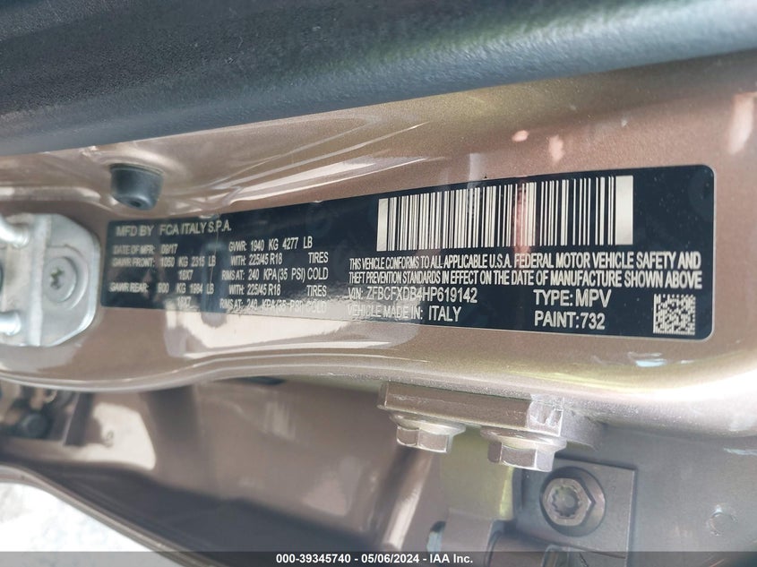 VIN: ZFBCFXDB4HP619142 2017 FIAT 500X LOUNGE