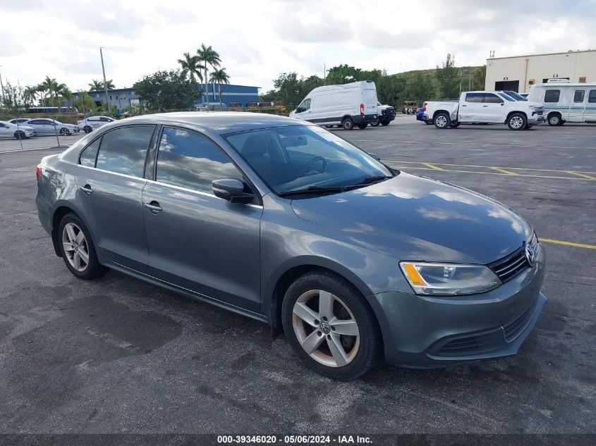 2013 Volkswagen Jetta 2.0L Tdi VIN: 3VWLL7AJ2DM201614 Lot: 39346020