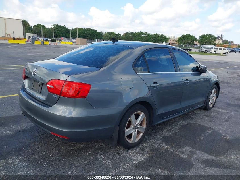 2013 Volkswagen Jetta 2.0L Tdi VIN: 3VWLL7AJ2DM201614 Lot: 39346020