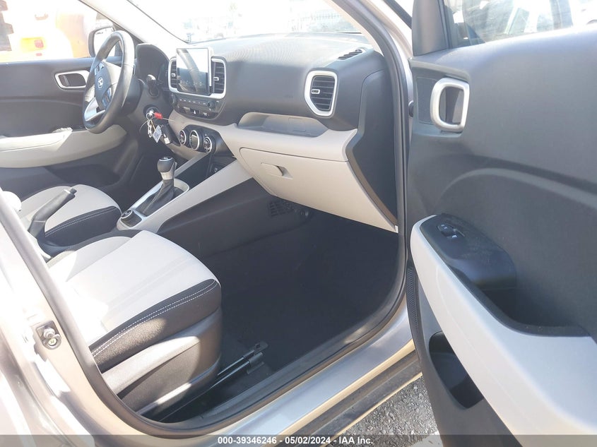2023 Hyundai Venue Sel VIN: KMHRC8A36PU264764 Lot: 39346246