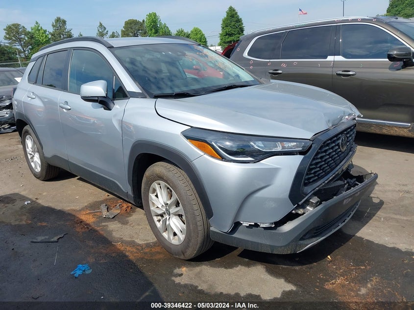 2022 Toyota Corolla Cross Le VIN: 7MUCAABG6NV033895 Lot: 39346422