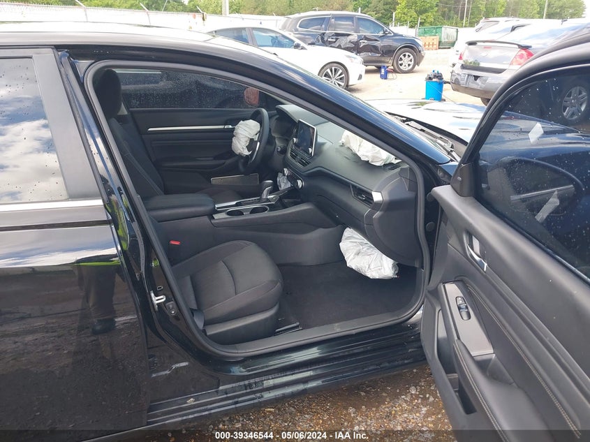 VIN 1N4BL4DVXMN334483 2021 NISSAN ALTIMA SV FWD