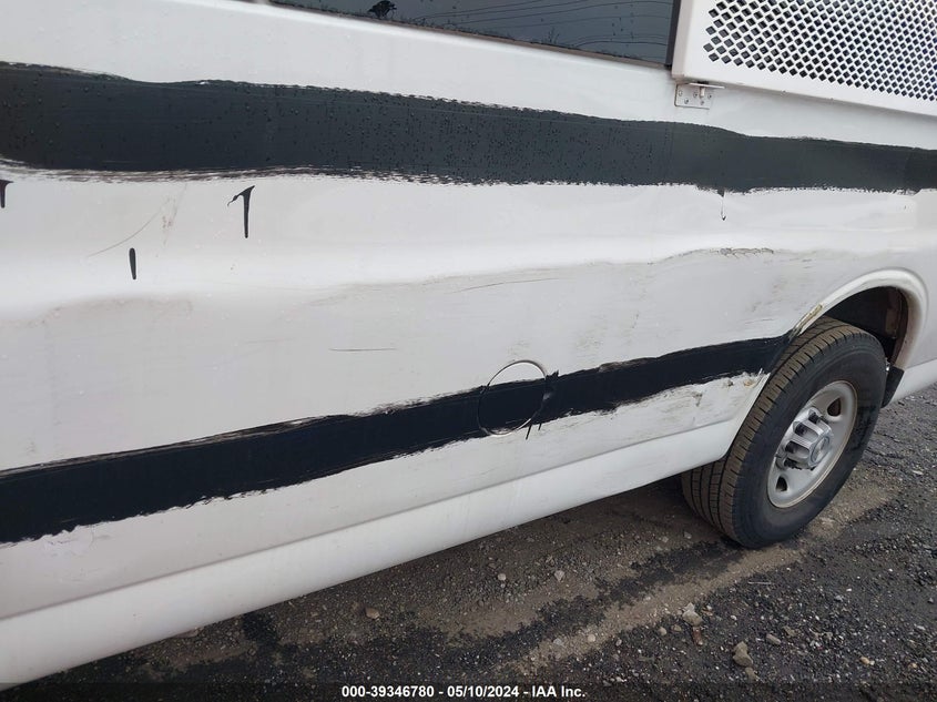 2016 CHEVROLET EXPRESS 3500 LS - 1GAZGNFF6G1319749