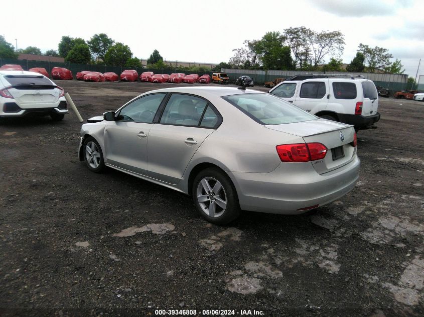 2011 Volkswagen Jetta 2.0L Tdi VIN: 3VWLL7AJ4BM105528 Lot: 39346808