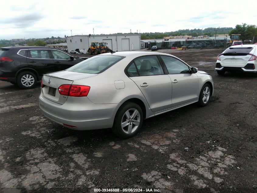 2011 Volkswagen Jetta 2.0L Tdi VIN: 3VWLL7AJ4BM105528 Lot: 39346808