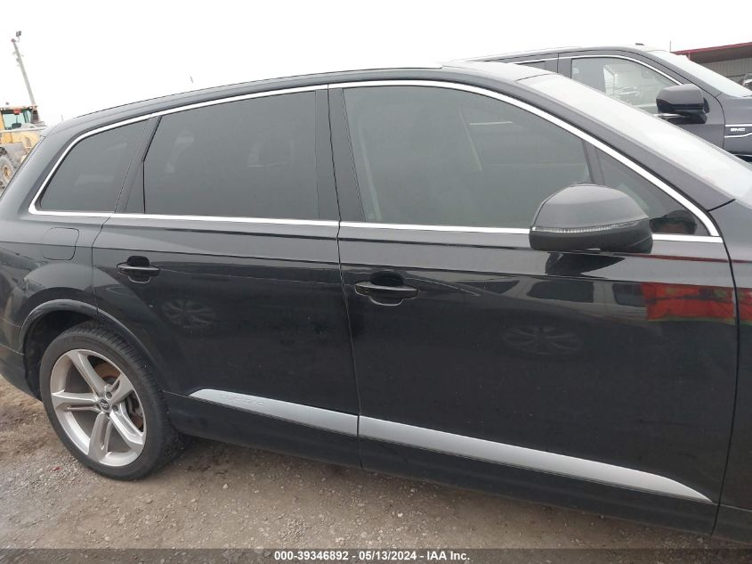 WA1VAAF70KD028979 2019 Audi Q7 55 Premium