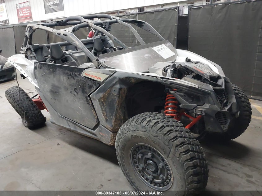 VIN 3JBVGAY4XLK000747 2020 CAN-AM MAVERICK X3 DS TURBO