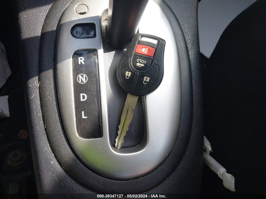 2015 NISSAN VERSA 1.6 SV - 3N1CN7AP4FL808739