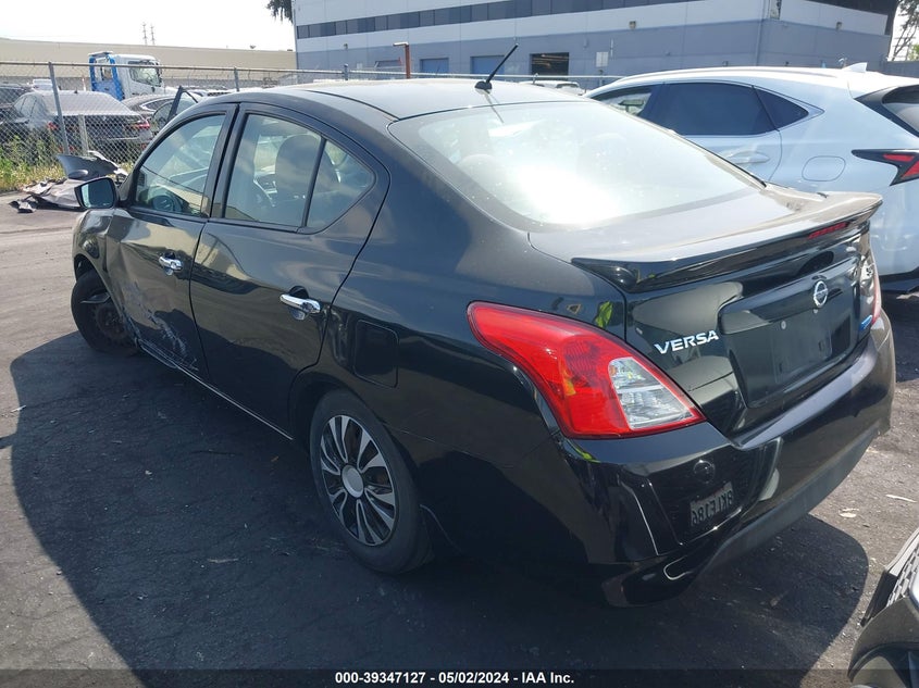 2015 NISSAN VERSA 1.6 SV - 3N1CN7AP4FL808739