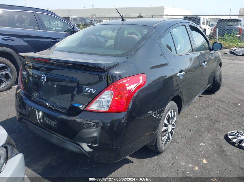 2015 NISSAN VERSA 1.6 SV - 3N1CN7AP4FL808739