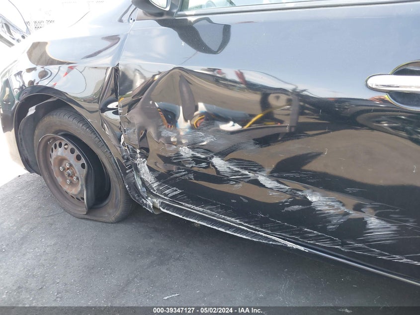 2015 NISSAN VERSA 1.6 SV - 3N1CN7AP4FL808739
