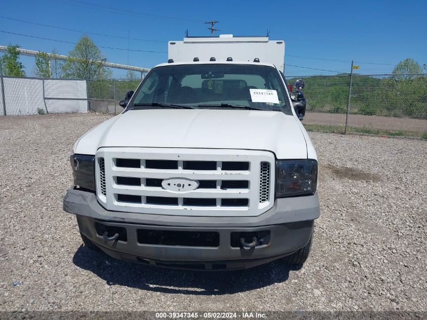 2005 Ford F-350 Lariat/Xl/Xlt VIN: 1FDWW36P25EC36914 Lot: 39347345