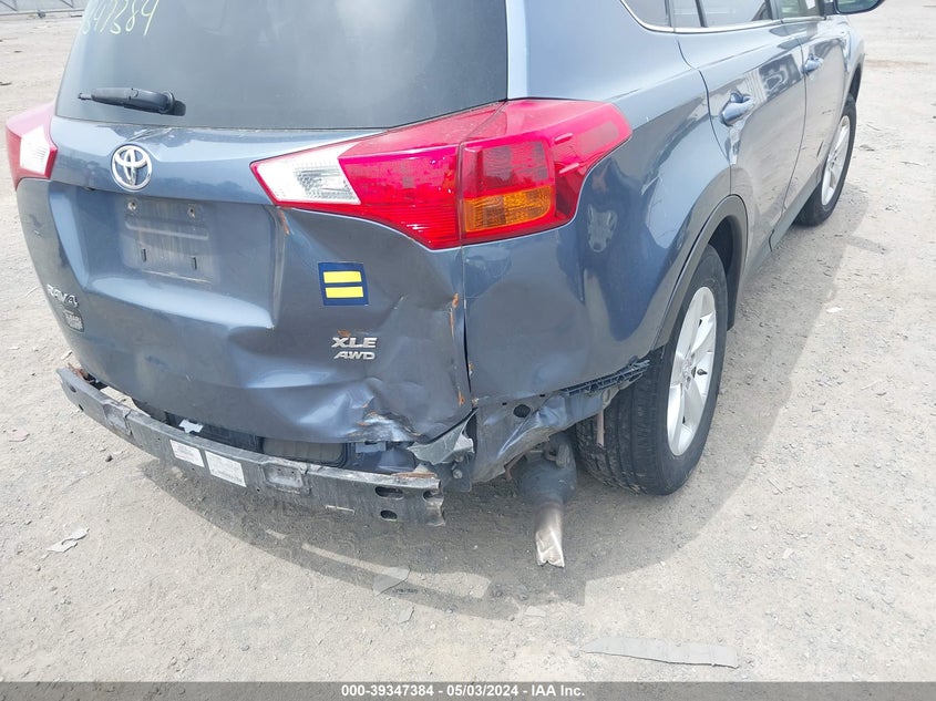 2013 TOYOTA RAV4 XLE - JTMRFREV7D5025369