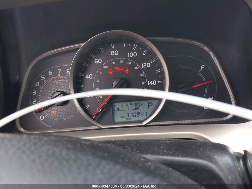 2013 TOYOTA RAV4 XLE - JTMRFREV7D5025369
