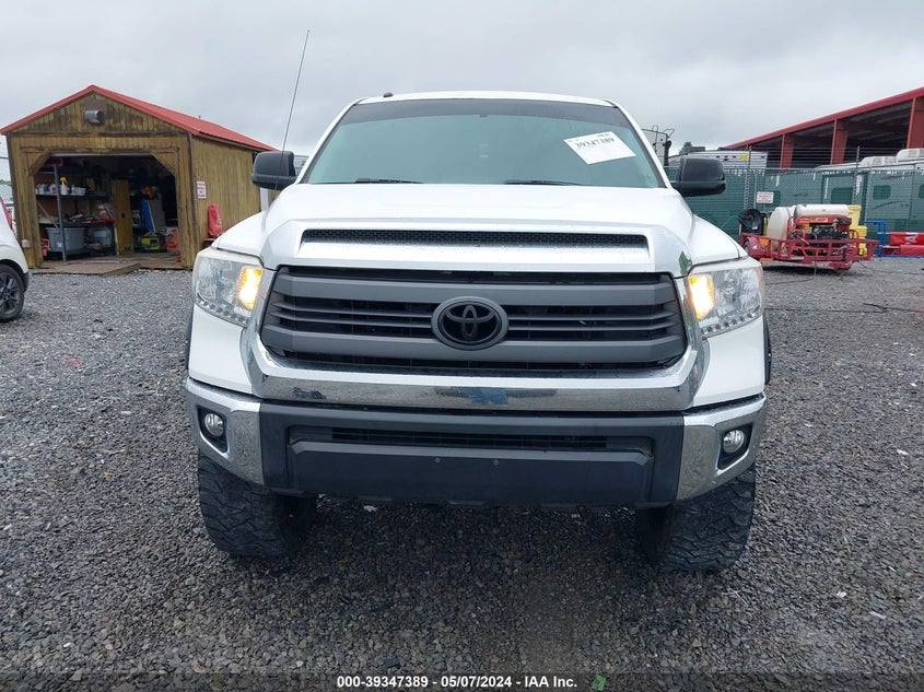 2014 TOYOTA TUNDRA SR5 5.7L V8 - 5TFDW5F18EX397873