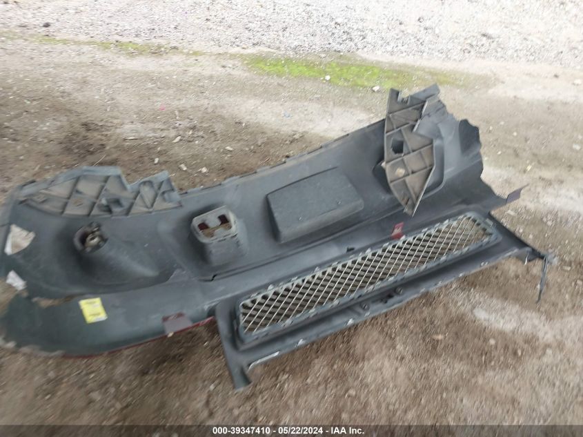 2013 Chevrolet Suburban 1500 Lt VIN: 1GNSCJE02DR108255 Lot: 39347410