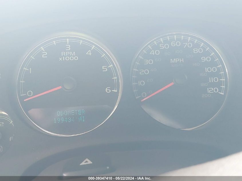 2013 Chevrolet Suburban 1500 Lt VIN: 1GNSCJE02DR108255 Lot: 39347410