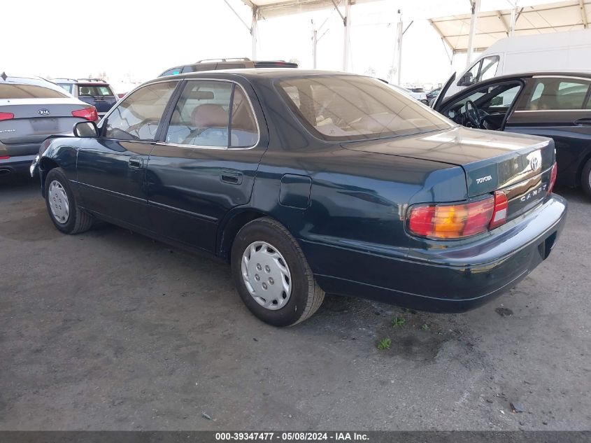 1995 Toyota Camry Le VIN: 4T1SK12E5SU597977 Lot: 39347477