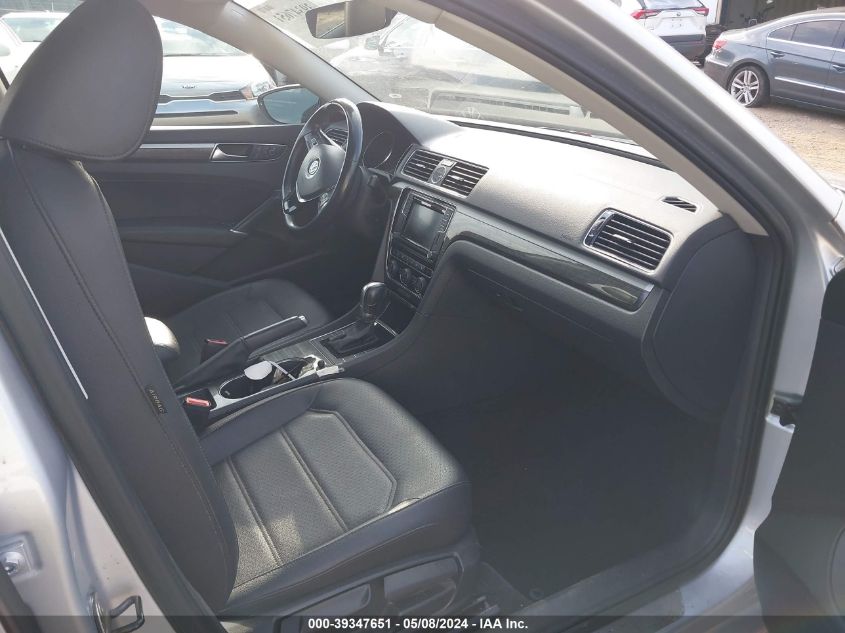 VIN 1VWGT7A36HC034703 2017 VOLKSWAGEN PASSAT 1.8T SE
