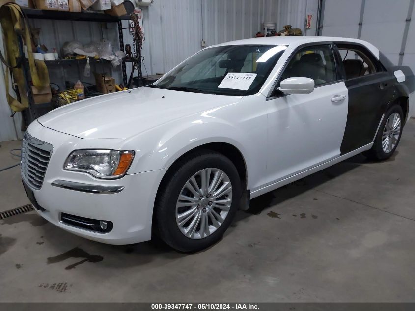 2013 Chrysler 300 Motown VIN: 2C3CCARG0DH585789 Lot: 39347747