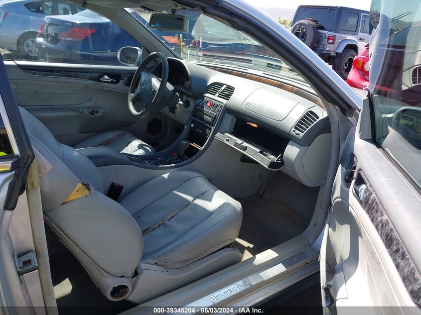 2000 Mercedes-Benz Clk 320 VIN: WDBLK65G3YT053266 Lot: 39348204