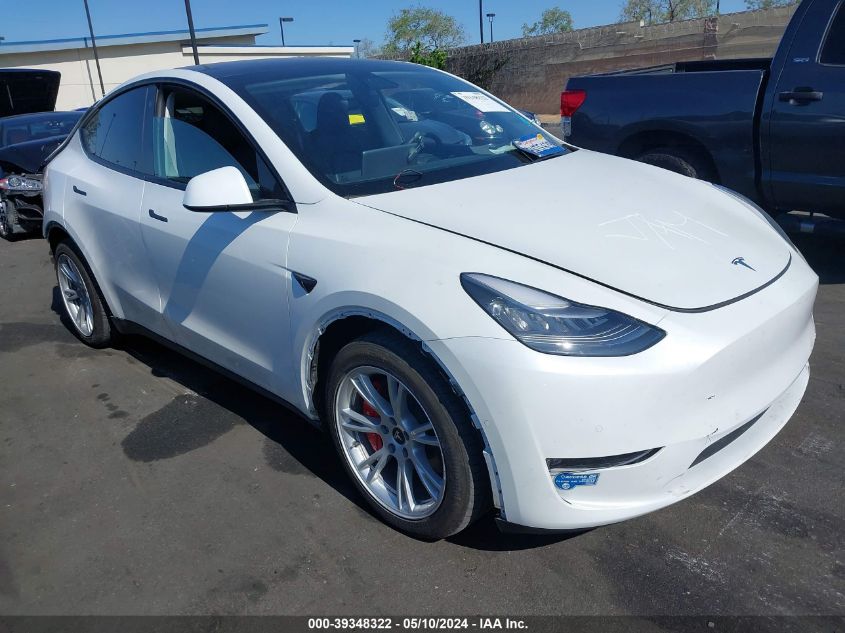 2021 Tesla Model Y Long Range Dual Motor All-Wheel Drive VIN: 5YJYGAEE9MF113235 Lot: 39348322