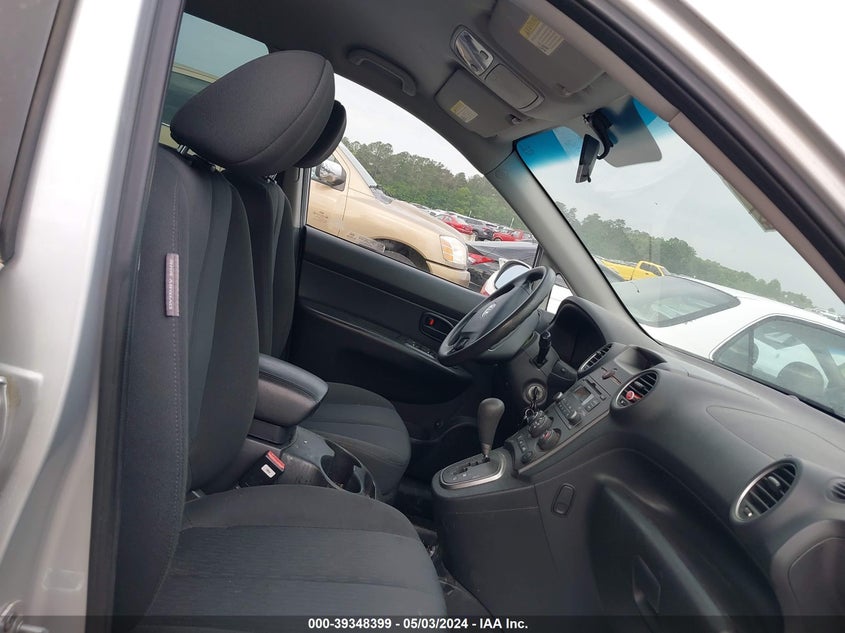 2008 Kia Rondo Lx VIN: KNAFG525X87148670 Lot: 39348399