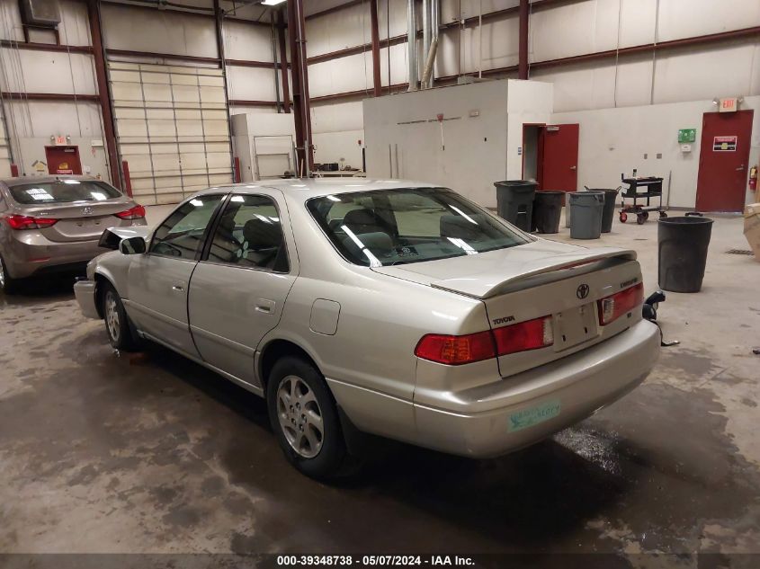 2000 Toyota Camry Le V6 VIN: JT2BF22K1Y0238316 Lot: 39348738