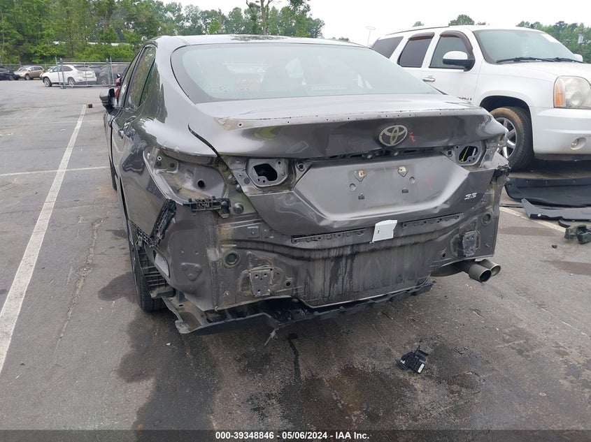 2018 TOYOTA CAMRY L/LE/XLE/SE/XSE - 4T1B11HK4JU071998