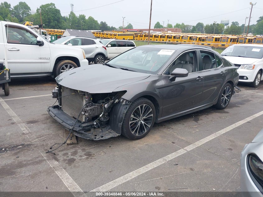 2018 TOYOTA CAMRY L/LE/XLE/SE/XSE - 4T1B11HK4JU071998