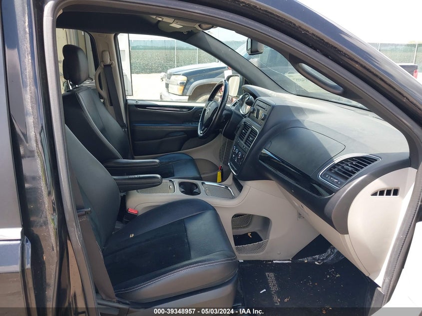 2017 DODGE GRAND CARAVAN SXT - 2C4RDGCG4HR624429